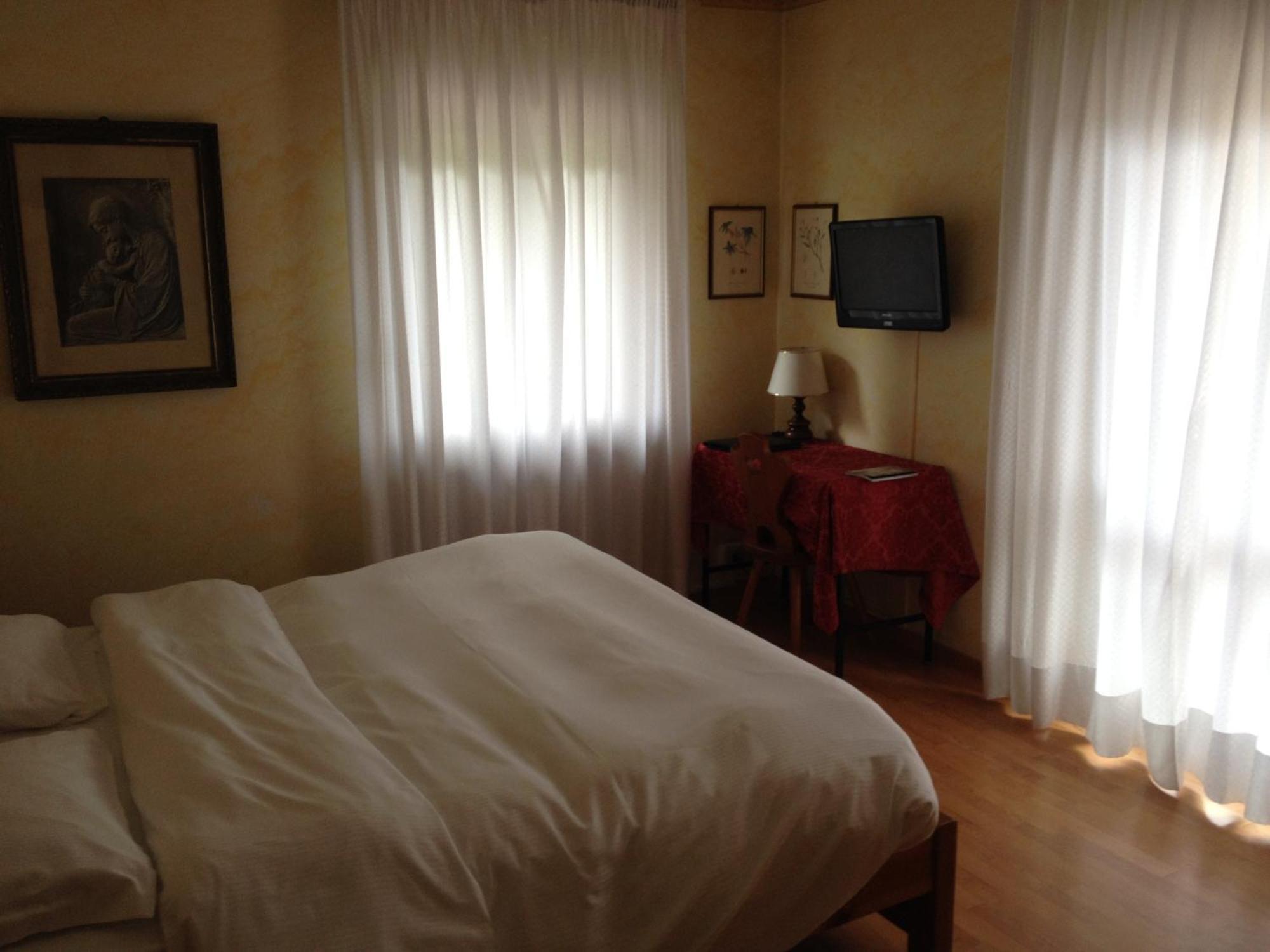 Meuble Villa Neve Cortina dʼAmpezzo Exteriör bild