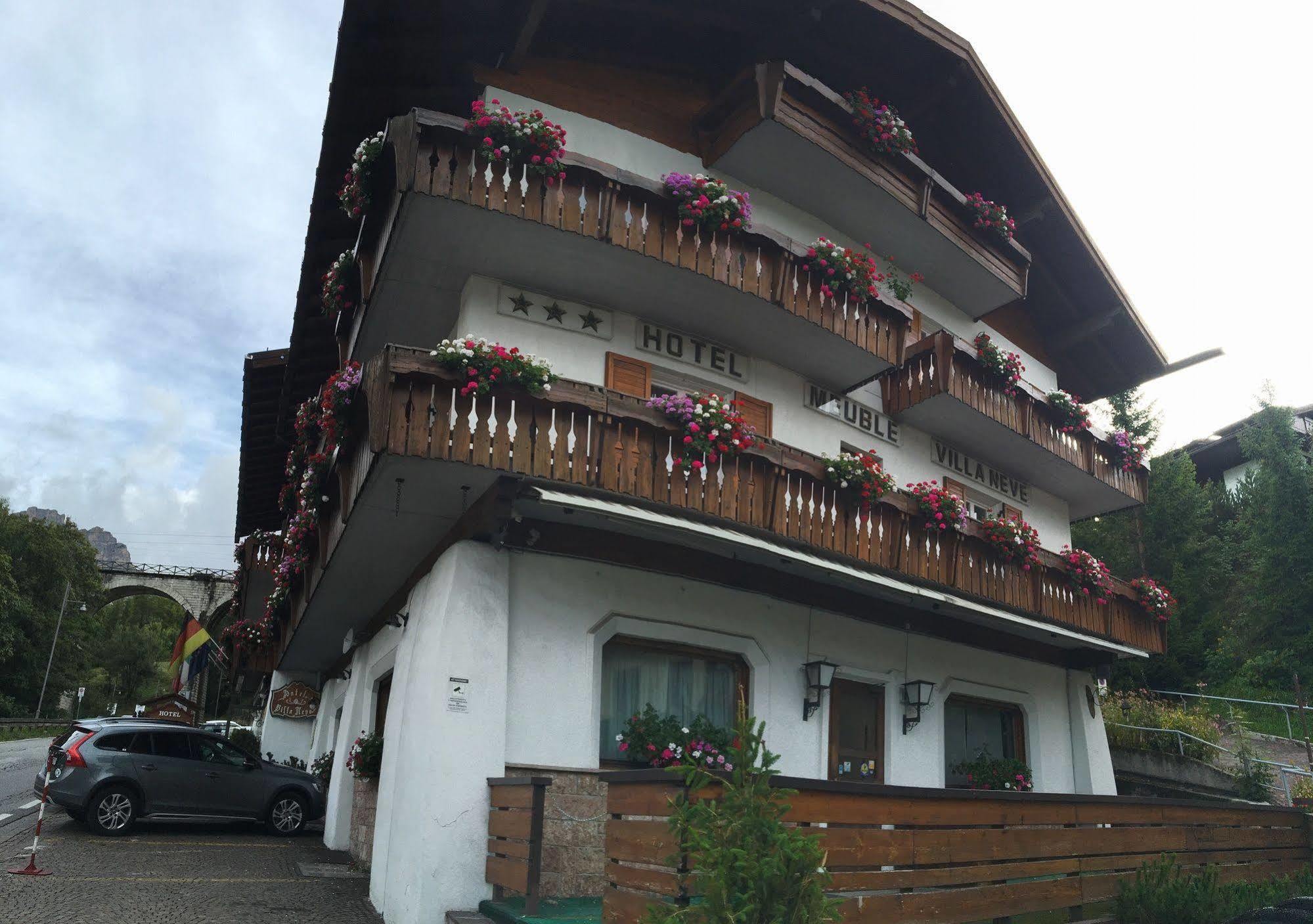Meuble Villa Neve Cortina dʼAmpezzo Exteriör bild