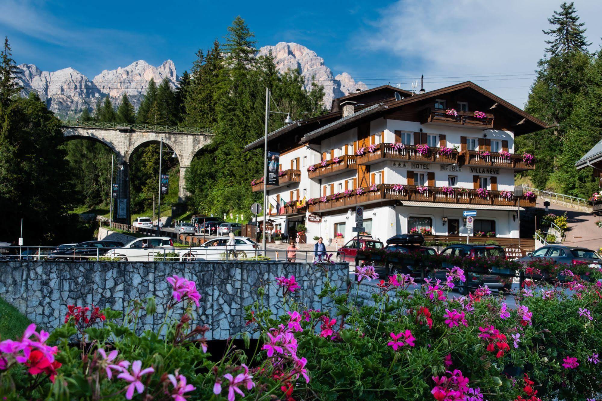 Meuble Villa Neve Cortina dʼAmpezzo Exteriör bild