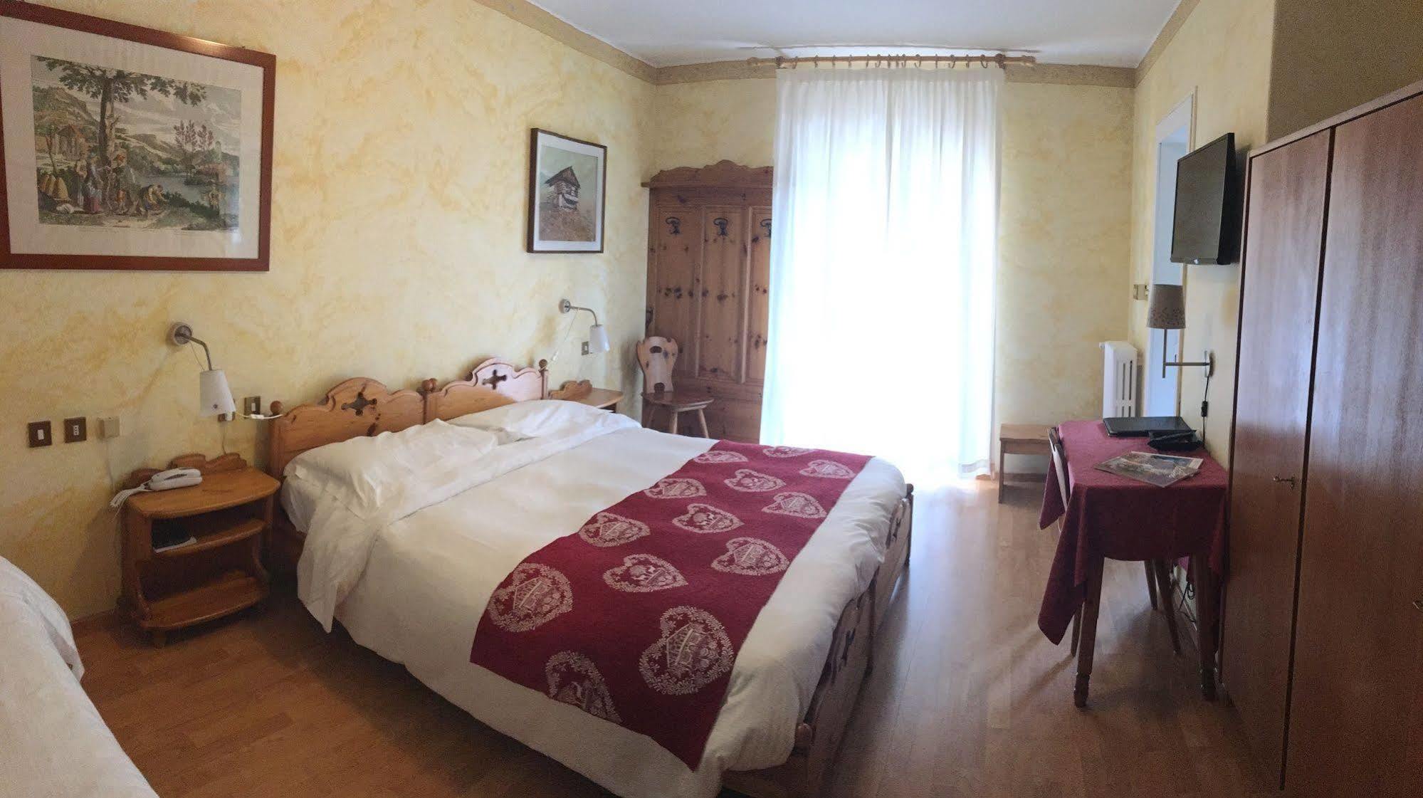 Meuble Villa Neve Cortina dʼAmpezzo Exteriör bild